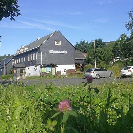 Gasthaus & Pension Am Rennsteig Spechtsbrunn Zewnętrze zdjęcie